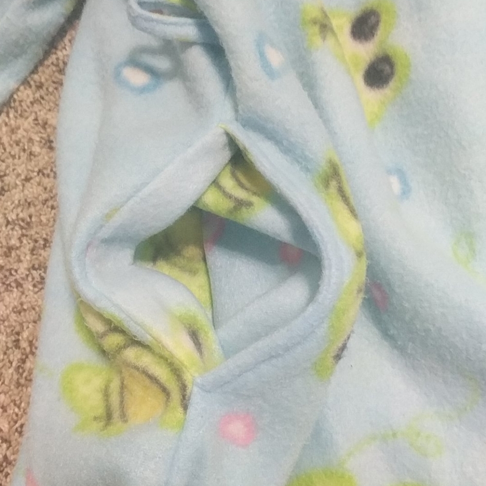 Frog Robe - Picture 2 of 3